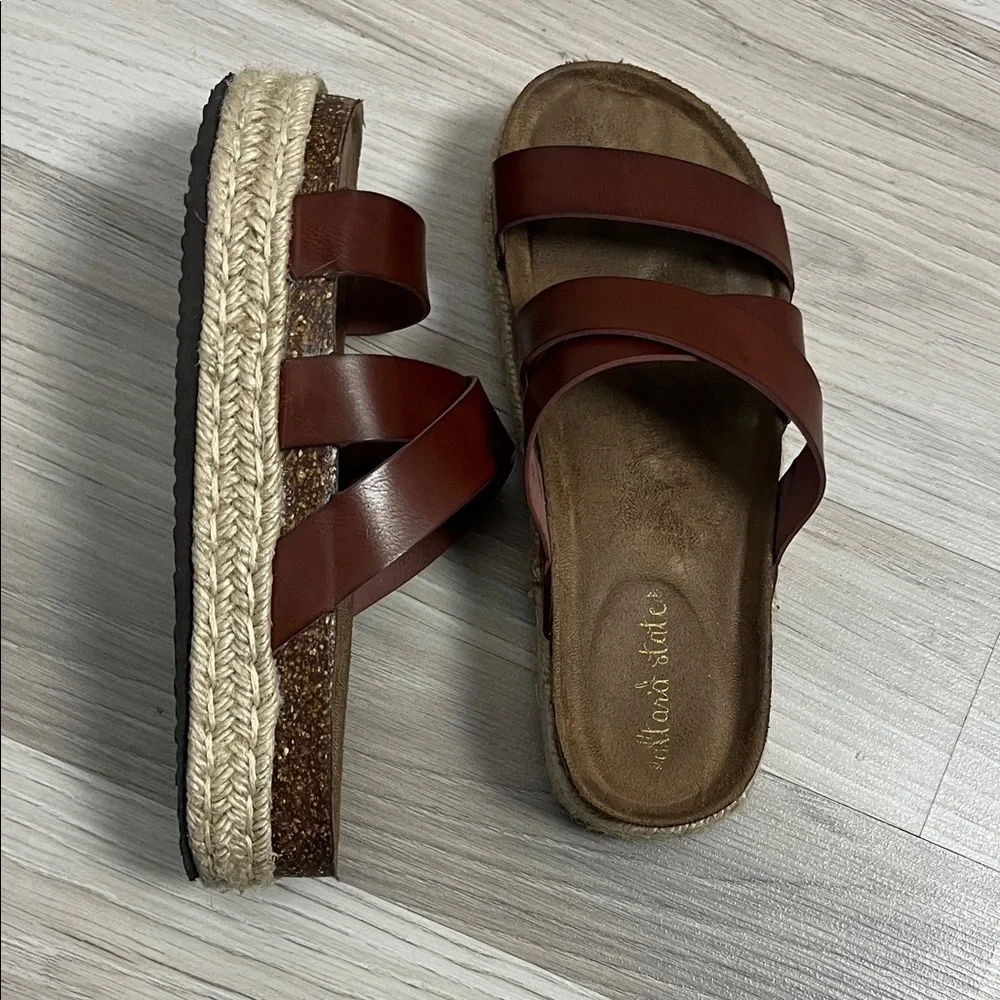 Altar'd state Women's criss cross leather strap wedgy sandals Sz 8 Bohemian Chic